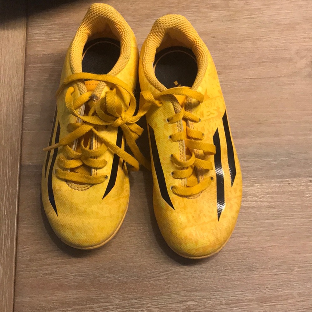 Adidas. Little boys soccer turf shoes